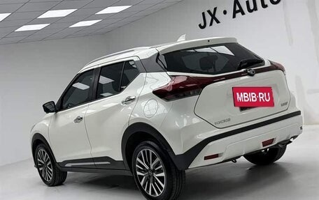 Nissan Kicks I, 2023 год, 1 300 007 рублей, 9 фотография
