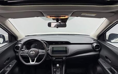 Nissan Kicks I, 2023 год, 1 300 007 рублей, 13 фотография