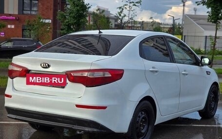 KIA Rio III рестайлинг, 2015 год, 390 000 рублей, 3 фотография