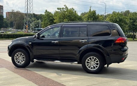 Mitsubishi Pajero Sport II рестайлинг, 2011 год, 1 250 000 рублей, 3 фотография