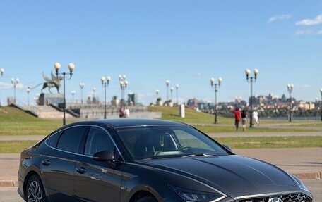 Hyundai Sonata VIII, 2022 год, 2 320 000 рублей, 2 фотография