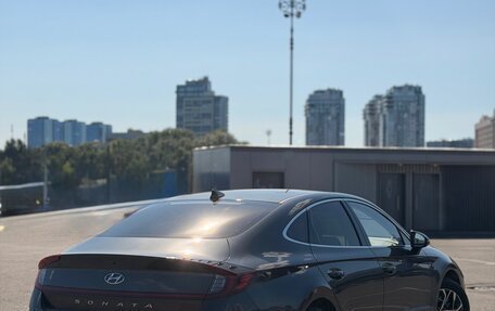 Hyundai Sonata VIII, 2022 год, 2 320 000 рублей, 5 фотография