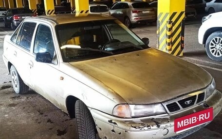Daewoo Nexia I рестайлинг, 1997 год, 100 000 рублей, 2 фотография