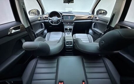Volkswagen Tharu, 2023 год, 1 870 000 рублей, 9 фотография