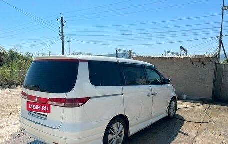 Honda Elysion I, 2004 год, 850 000 рублей, 2 фотография