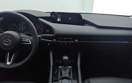Mazda 3, 2023 год, 1 550 007 рублей, 16 фотография