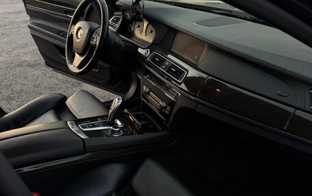 BMW 7 серия, 2011 год, 1 200 000 рублей, 3 фотография