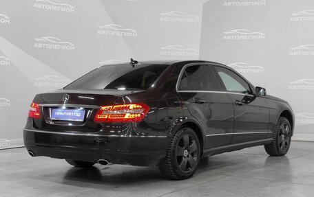 Mercedes-Benz E-Класс, 2010 год, 1 420 000 рублей, 5 фотография