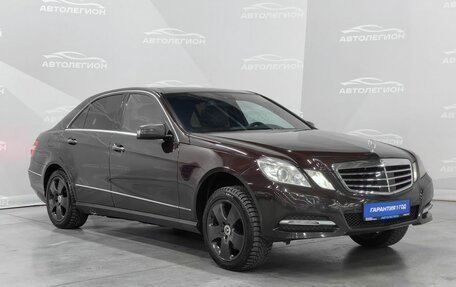 Mercedes-Benz E-Класс, 2010 год, 1 420 000 рублей, 7 фотография