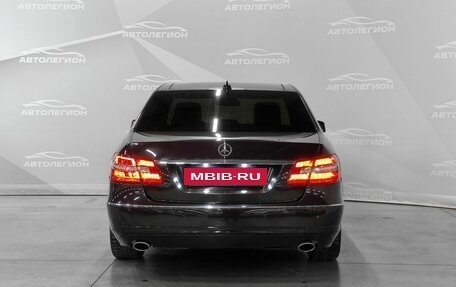 Mercedes-Benz E-Класс, 2010 год, 1 420 000 рублей, 4 фотография