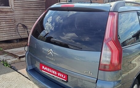 Citroen C4 Picasso II рестайлинг, 2012 год, 650 000 рублей, 3 фотография