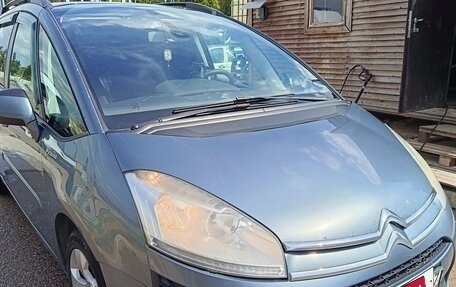 Citroen C4 Picasso II рестайлинг, 2012 год, 650 000 рублей, 8 фотография