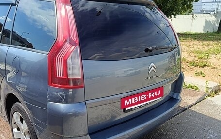 Citroen C4 Picasso II рестайлинг, 2012 год, 650 000 рублей, 4 фотография