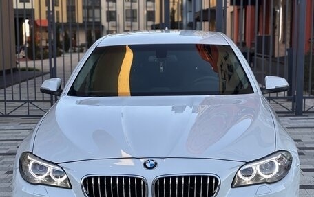 BMW 5 серия, 2013 год, 1 750 000 рублей, 5 фотография