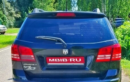 Dodge Journey I, 2008 год, 600 000 рублей, 2 фотография