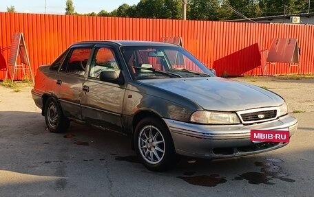 Daewoo Nexia I рестайлинг, 2004 год, 49 000 рублей, 1 фотография