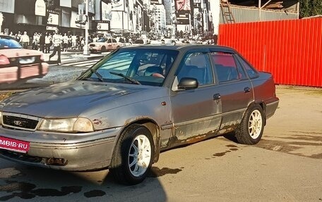 Daewoo Nexia I рестайлинг, 2004 год, 49 000 рублей, 3 фотография