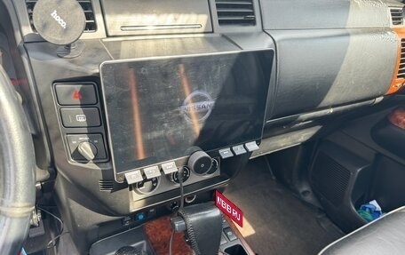Nissan Patrol, 2005 год, 1 350 000 рублей, 10 фотография
