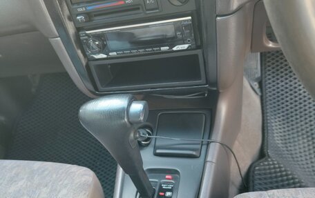 Nissan Bluebird XI, 2001 год, 400 000 рублей, 29 фотография