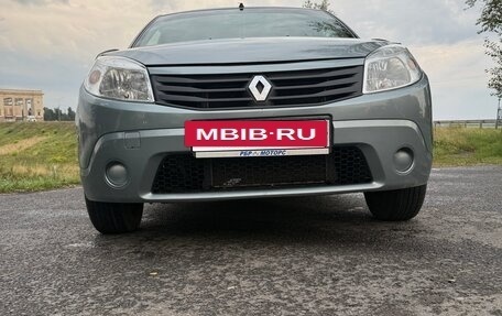 Renault Sandero I, 2011 год, 550 000 рублей, 2 фотография