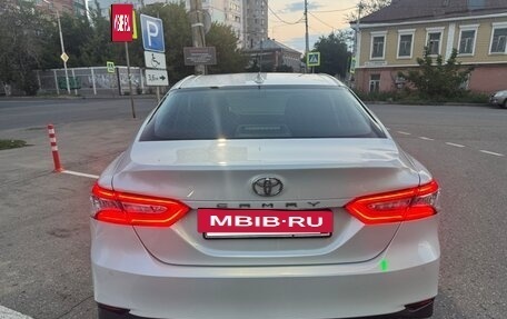 Toyota Camry, 2019 год, 3 100 000 рублей, 7 фотография