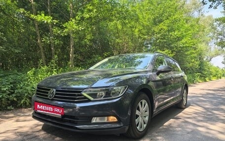 Volkswagen Passat B8 рестайлинг, 2017 год, 1 670 000 рублей, 8 фотография