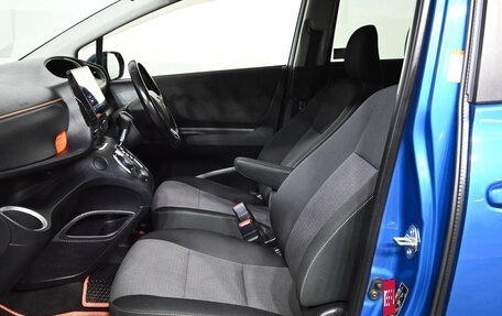 Toyota Sienta II, 2019 год, 1 675 000 рублей, 18 фотография
