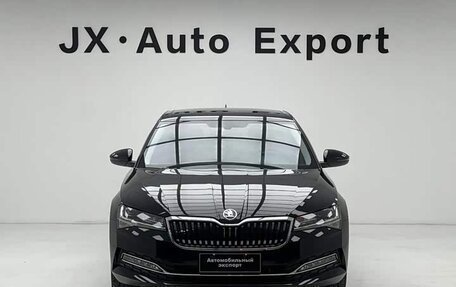 Skoda Superb, 2024 год, 1 400 007 рублей, 2 фотография