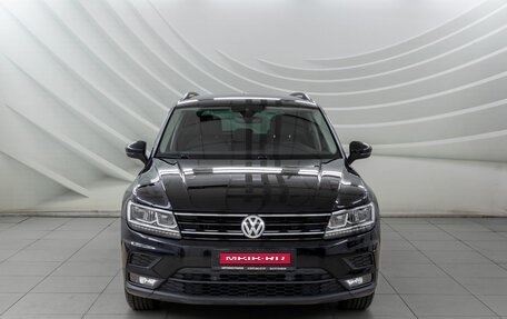 Volkswagen Tiguan II, 2019 год, 2 128 000 рублей, 2 фотография