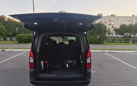 Citroen Berlingo II рестайлинг, 2011 год, 1 000 000 рублей, 8 фотография