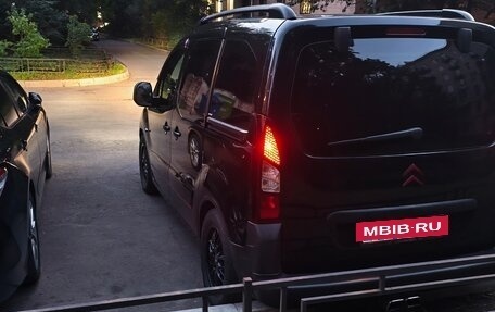 Citroen Berlingo II рестайлинг, 2011 год, 1 000 000 рублей, 2 фотография