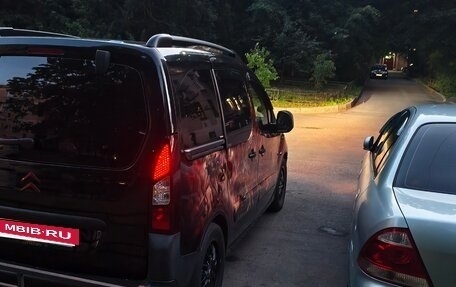 Citroen Berlingo II рестайлинг, 2011 год, 1 000 000 рублей, 3 фотография