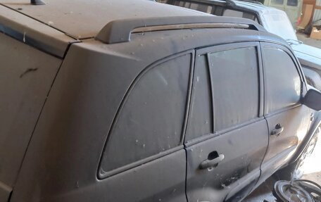 Toyota RAV4, 2005 год, 300 000 рублей, 5 фотография