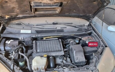 Toyota RAV4, 2005 год, 300 000 рублей, 7 фотография