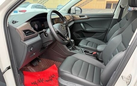 Volkswagen Tharu, 2022 год, 1 650 000 рублей, 15 фотография