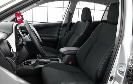 Toyota RAV4, 2017 год, 2 850 000 рублей, 9 фотография