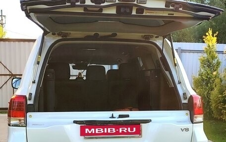 Toyota Land Cruiser 200, 2015 год, 5 800 000 рублей, 6 фотография