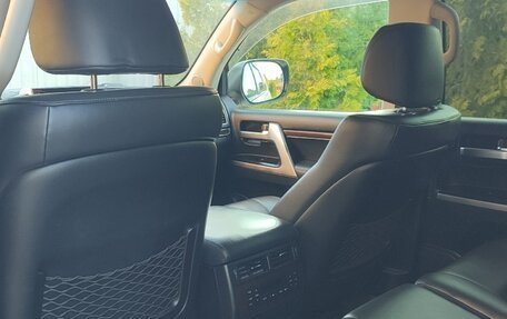 Toyota Land Cruiser 200, 2015 год, 5 800 000 рублей, 13 фотография