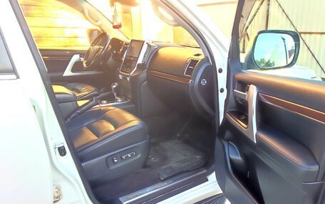 Toyota Land Cruiser 200, 2015 год, 5 800 000 рублей, 14 фотография