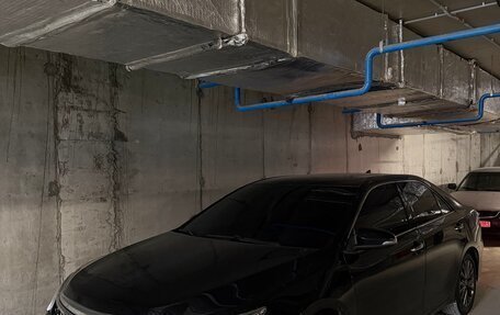 Toyota Camry, 2015 год, 1 720 000 рублей, 2 фотография