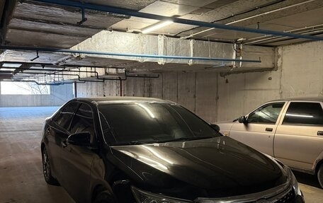 Toyota Camry, 2015 год, 1 720 000 рублей, 3 фотография