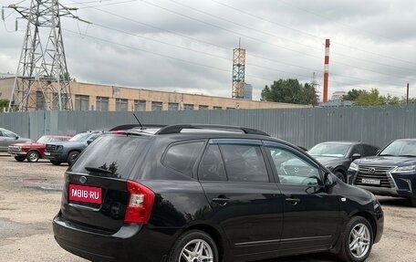 KIA Carens III (RP), 2010 год, 890 000 рублей, 4 фотография