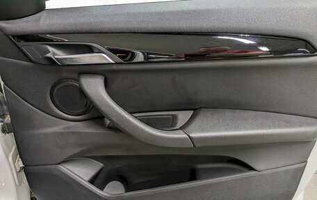 BMW X1, 2017 год, 2 090 000 рублей, 18 фотография