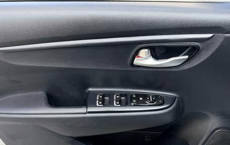 KIA Rio IV, 2018 год, 1 025 000 рублей, 17 фотография