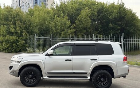 Toyota Land Cruiser 200, 2016 год, 4 500 000 рублей, 3 фотография