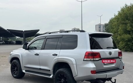 Toyota Land Cruiser 200, 2016 год, 4 500 000 рублей, 4 фотография