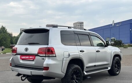 Toyota Land Cruiser 200, 2016 год, 4 500 000 рублей, 5 фотография