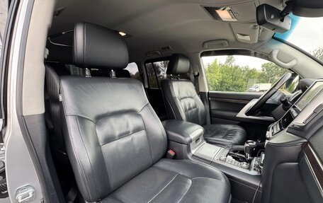 Toyota Land Cruiser 200, 2016 год, 4 500 000 рублей, 13 фотография