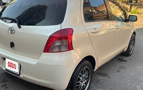 Toyota Vitz, 2005 год, 600 000 рублей, 6 фотография