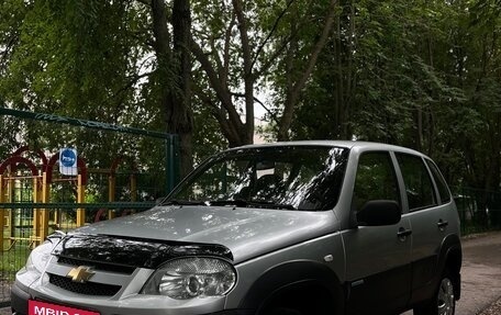 Chevrolet Niva I рестайлинг, 2011 год, 465 000 рублей, 6 фотография